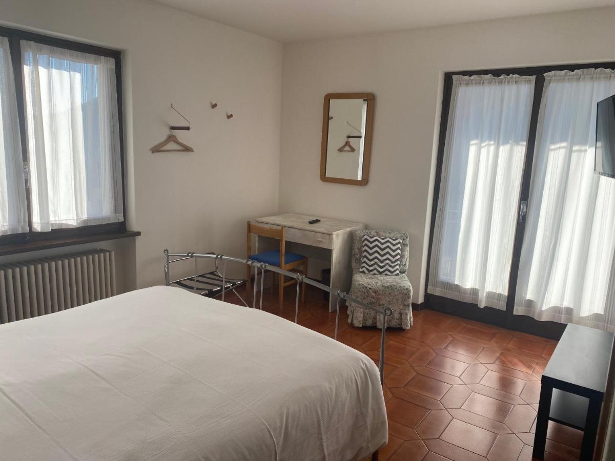 Albergo La Perla Craveggia Exterior foto